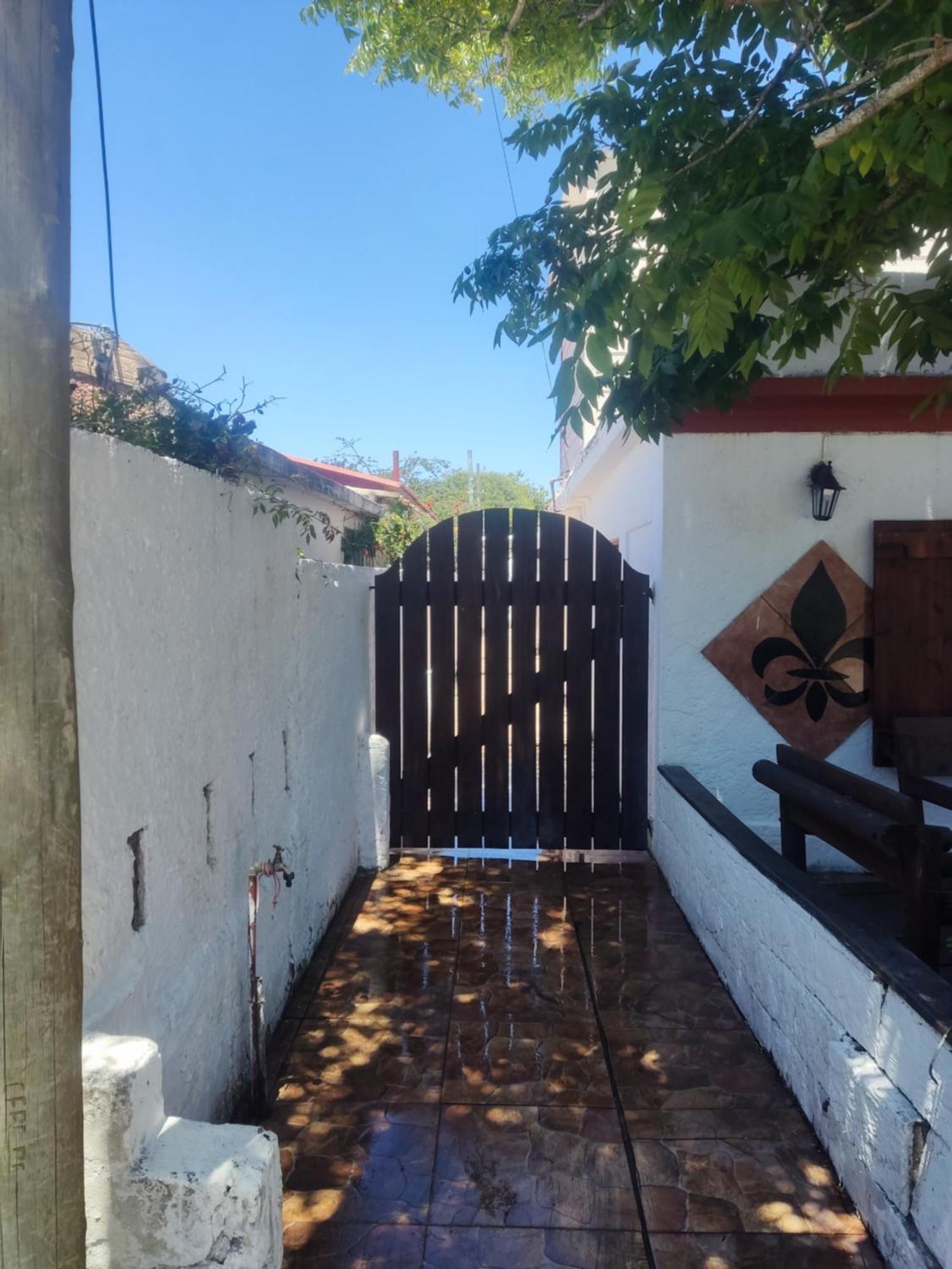 Apartamentos Flor De Lis ลาปาโลมา ภายนอก รูปภาพ