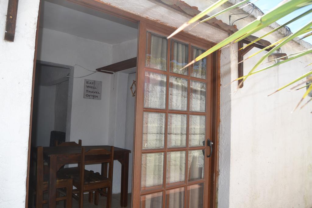 Apartamentos Flor De Lis ลาปาโลมา ภายนอก รูปภาพ